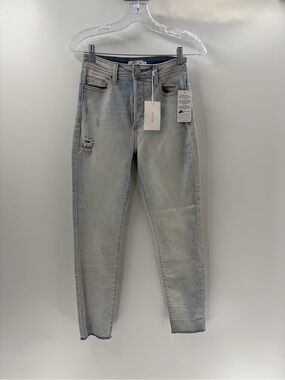 Cello High-Rise mom jean distress ripped Light Blue Slim Jeans size 24 NWT